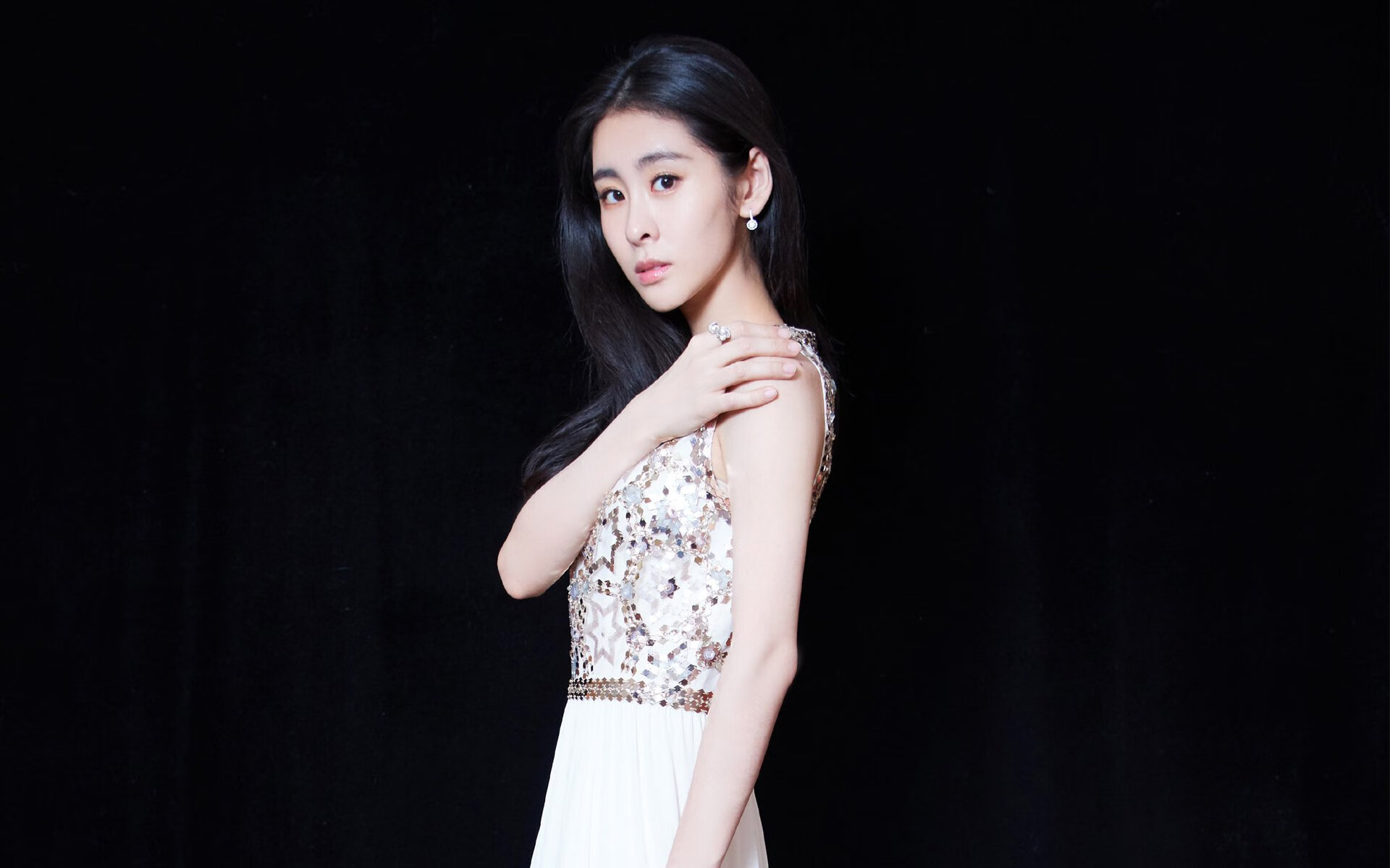 塞内加尔马术协会授予阿卜杜·巴“年度最佳障碍赛骑手”称号。